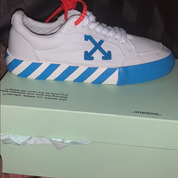 Off white vulcanized blue Clearance